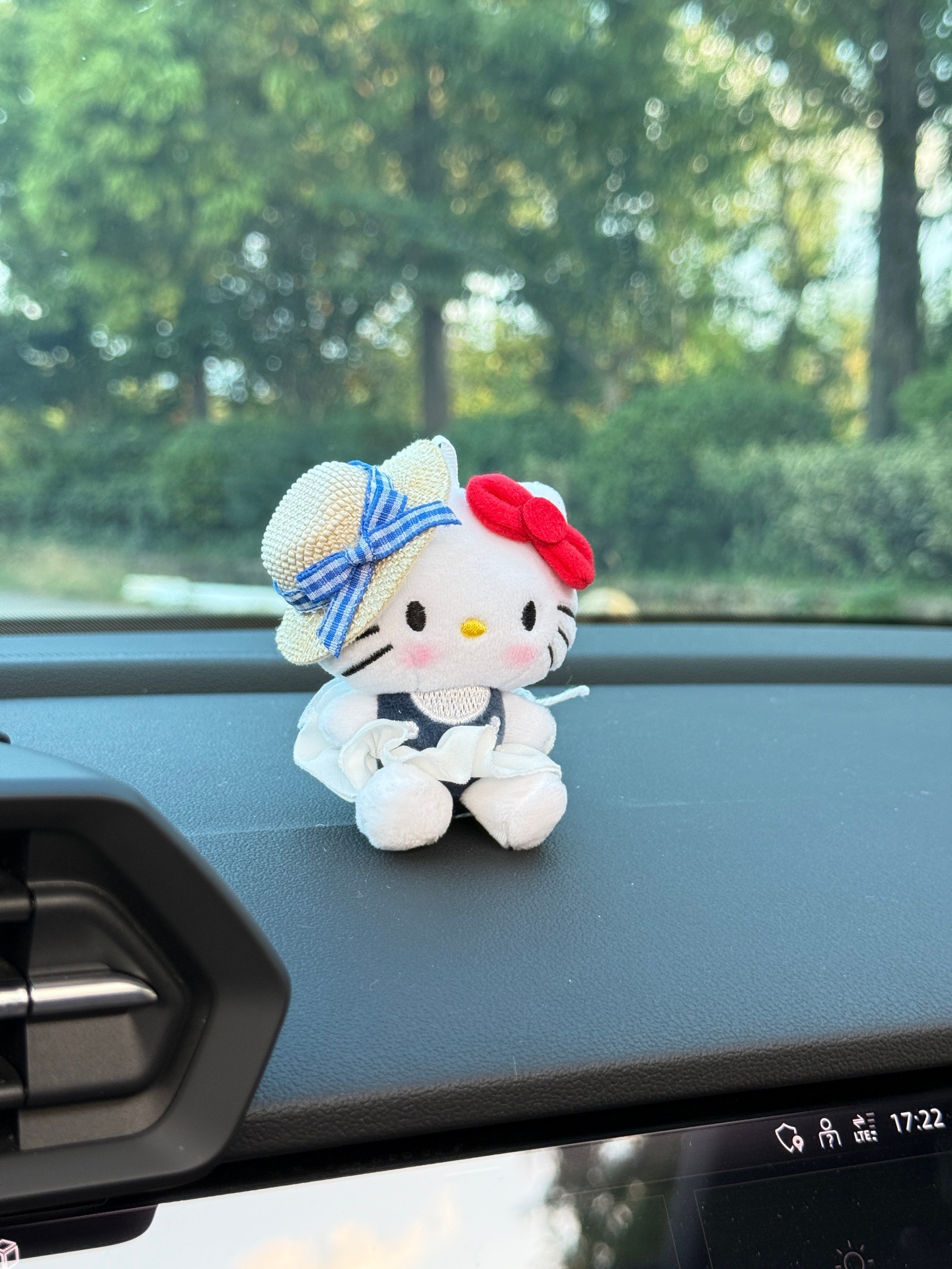 Cartoon Plush Cute Doll Car Ornaments 2025 New Car Dashboard Center Console Car Interior Decorations