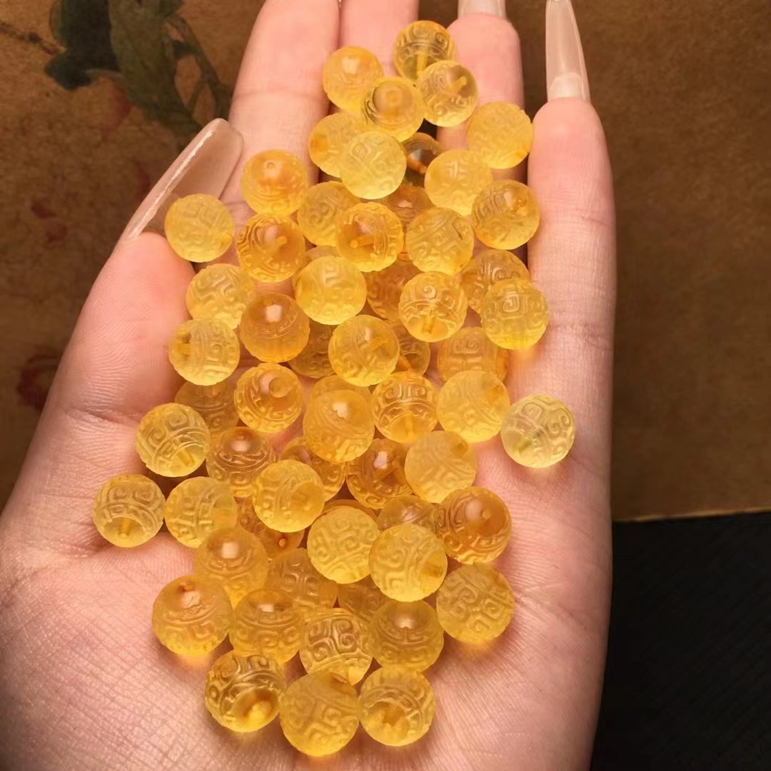天然蜜蜡回纹散珠鸡油黄形状饱满弟子珠文玩配饰可塘珠宝产地批发