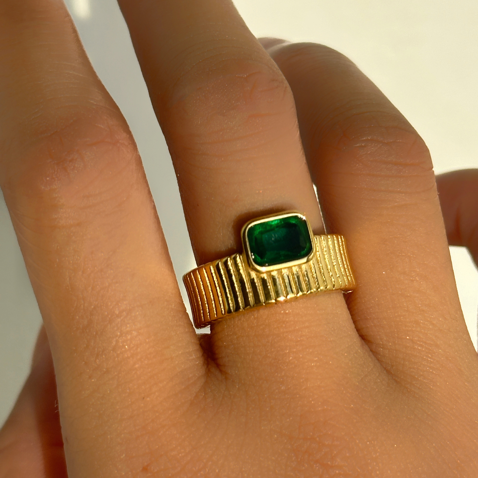 18K Gold Plated Plating Material Zircon Inlay Material Retro Square Metal Plating Inlay Zircon 18k Gold Plated Women's Rings