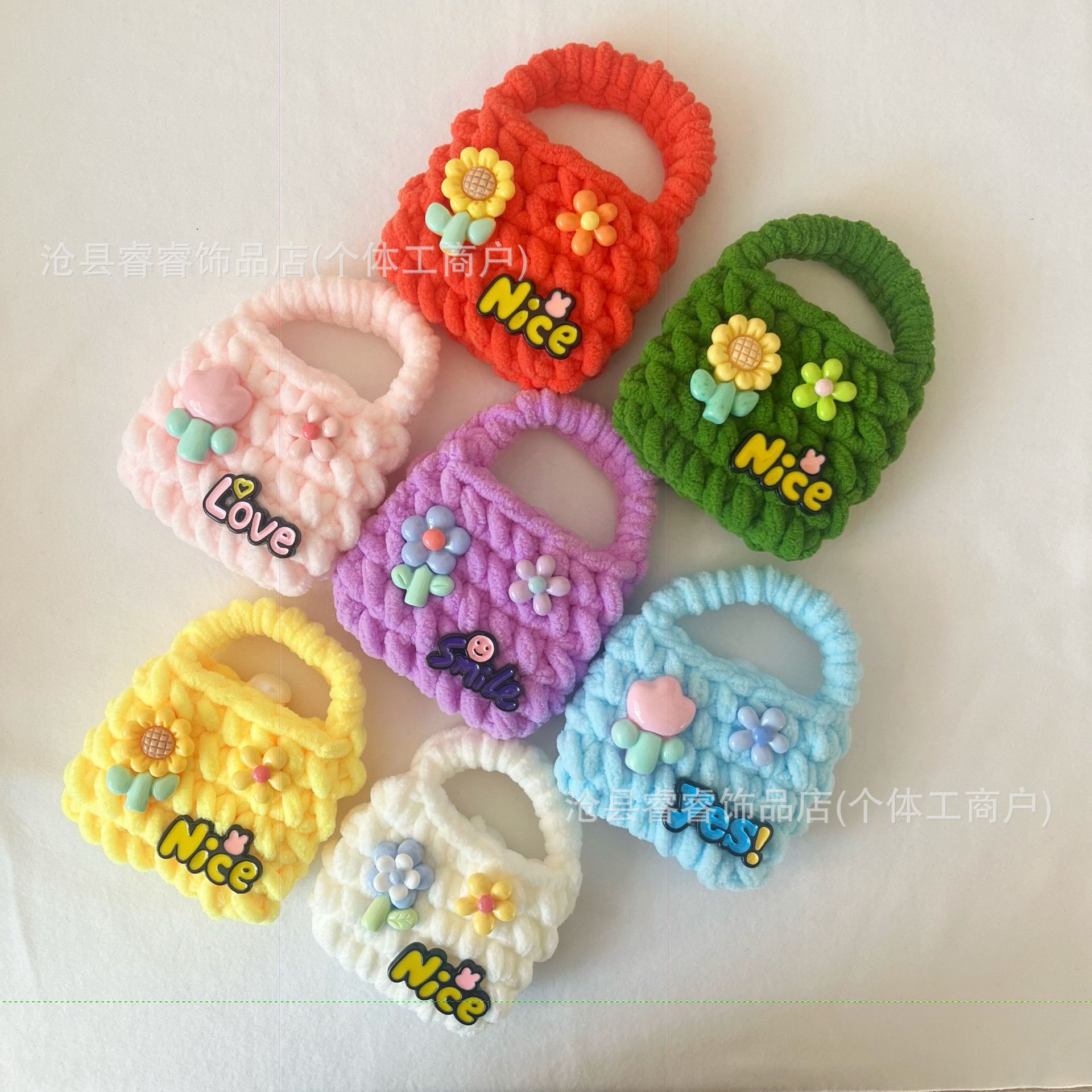 Productos terminados japoneses INS creativos dulces y lindos ganchos hechos a mano transfronterizos Amazon auriculares Bluetooth bolso de cambio a prueba de caídas