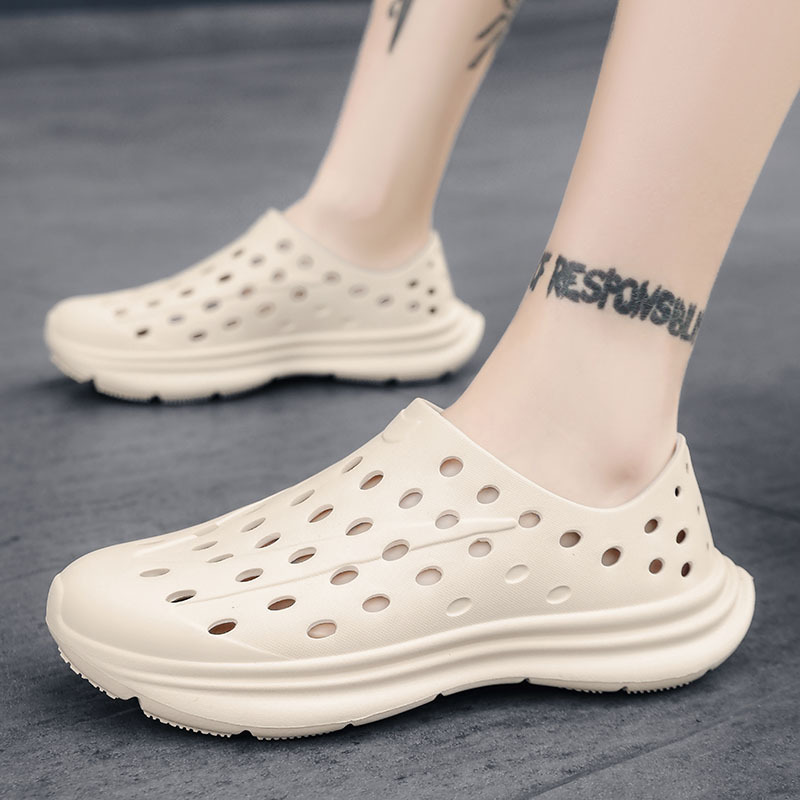Primavera y verano hueco zapatos huecos para hombres zapatillas transpirables EVA zapatillas de playa de moda casuales suaves