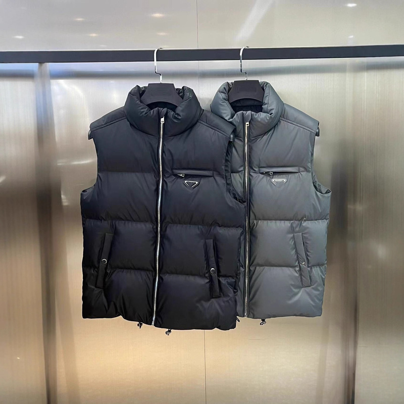 High-Quality Original Version P Brand Triangle Logo Solid Color Casual down Vest Leather Vest Unisex