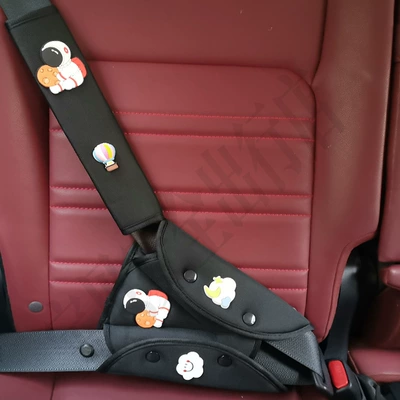 Seat belt shoulder pad, Anti-Neck-Strangling Shoulder Pad Set for - black-moon-astronaut-suit