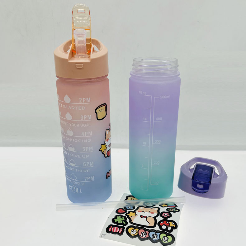 Weilong gradiente de gran capacidad de silicona boquilla de succión taza de plástico deportes esmerilado taza de agua con escala portátil taza práctica