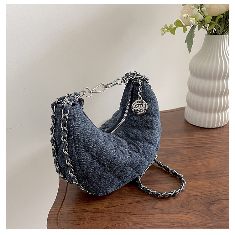 Women's Crossbody Bag With Diamond Chain And Denim Crescent Design_voghion.com