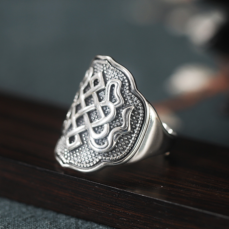 design retro accessory