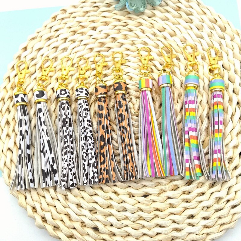 Cross-Border Pu Leather Slim Tassel Keychain Silicone Bead Bracelet Keychain Bracelet Charm Women's Bag Pendant