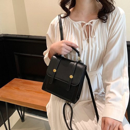 Retro texture casual versatile small bag female student class commuting backpack  summer popular student bag