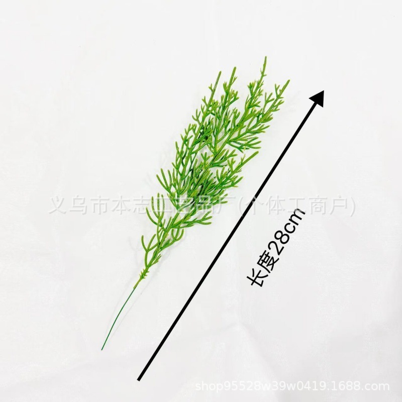 亚马逊 仿真绿植松针圣诞树 人造PE塑料客厅植物墙布局装饰配件|undefined