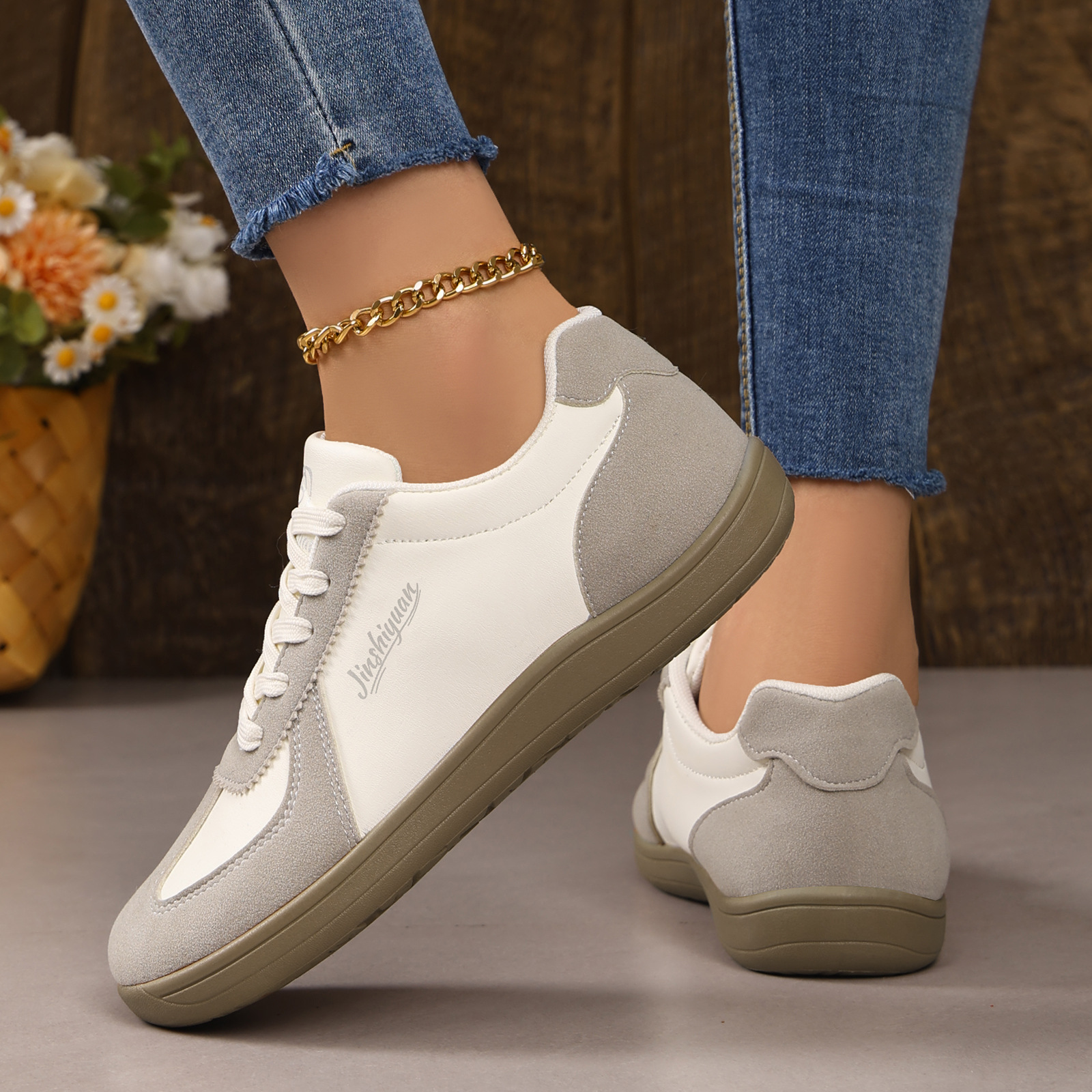 Zapatos de mujer nuevos zapatos transfronterizos temu zapatos casuales cómodos con suela suave zapatos casuales de color sólido simple al por mayor zapatos de entrenamiento alemán