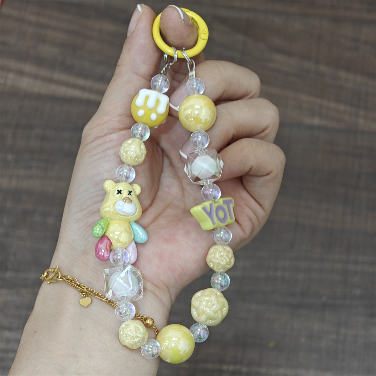 Nuevo colgante de cadena de teléfonos móviles de dibujos animados palomitas de maíz colgante de llavero creativo colgante de bolsas de perlas pintadas a mano