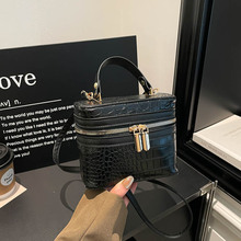 �{�~�yͨ��С����Ů2026�¿�r��������Ӱ�С������������б���