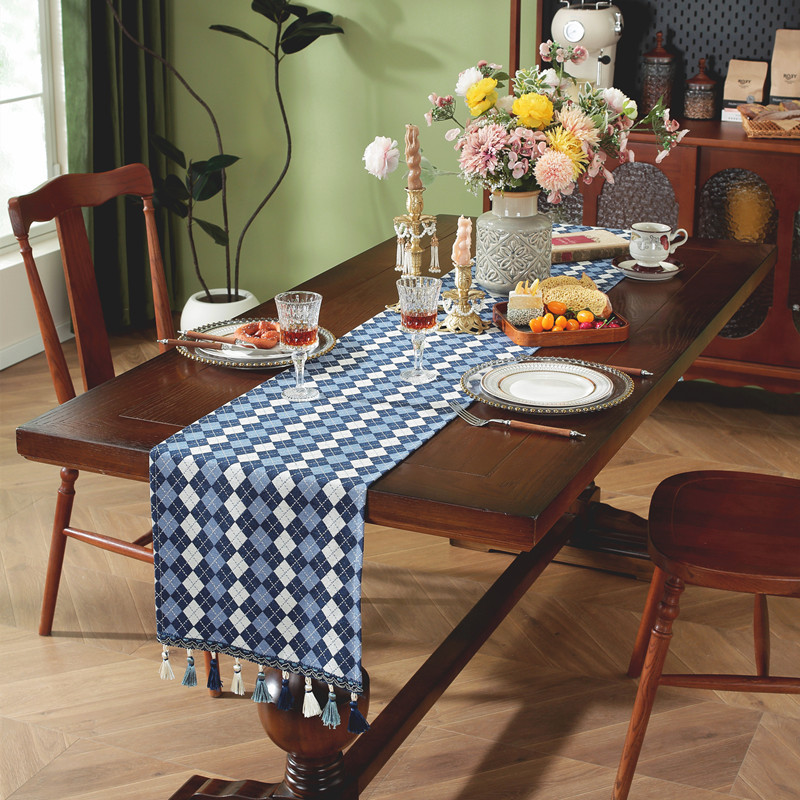 American Retro Geometric Jacquard Tassel Table Runner For Home_voghion.com