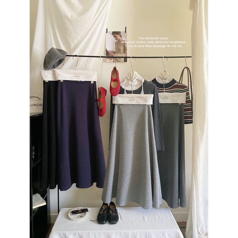 First signs of fall进入舒适区秋味含量80%(Skirt)#972844677503|undefined