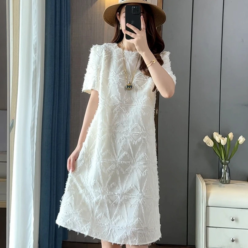 2026 New Summer French-Style Slimming Designer-Inspired Gentle Straight-Shoulder Loose Women's Dress B306 2026 New Summer French-Style Slimming Designer-Inspired Gentle Straight-Shoulder Loose Women's Dress B306