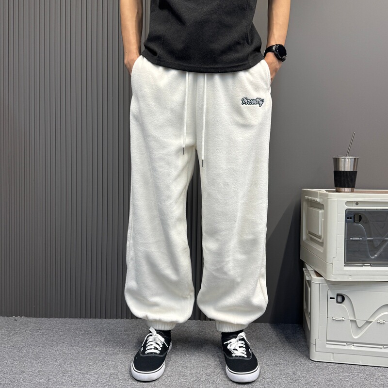 Long Pants for Autumn and Winter, Unisex, Fleece-Lined, Thick Flannel Pants, Warm Pants, Coral Fleece, Loose Wide-Leg Casual Sports Pants Long Pants for Autumn and Winter, Unisex, Fleece-Lined, Thick Flannel Pants, Warm Pants, Coral Fleece, Loose Wide-Leg Casual Sports Pants