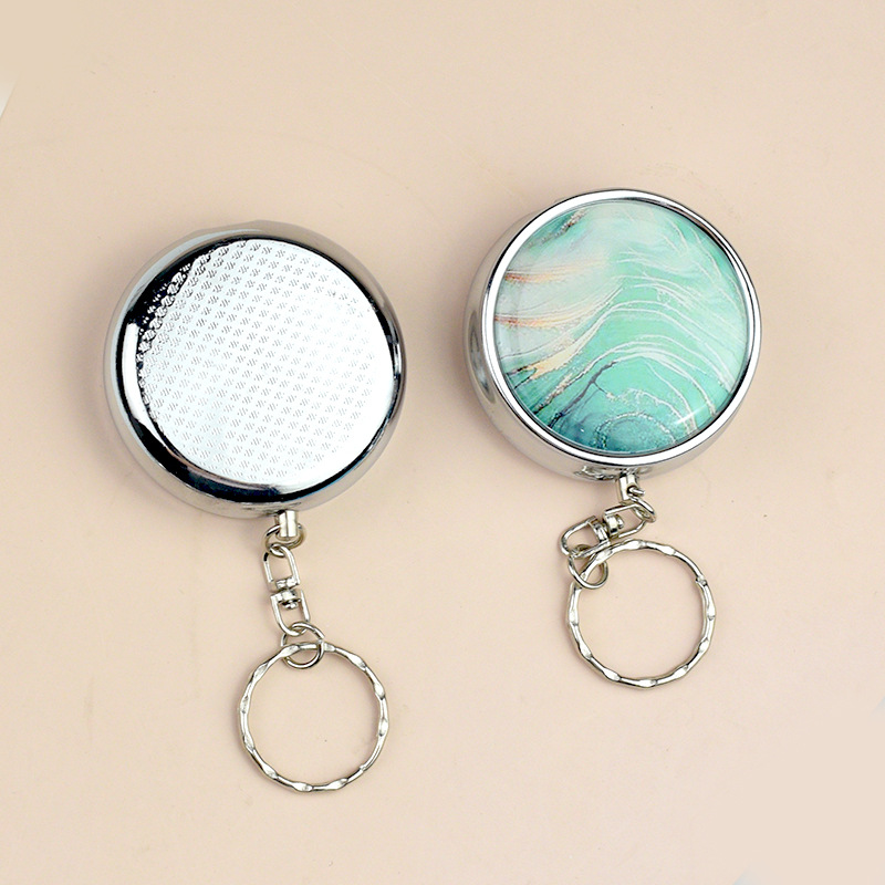 Metal Ashtray Portable Round Car Carry-On Ashtray Mini Ashtray as Gift Logo