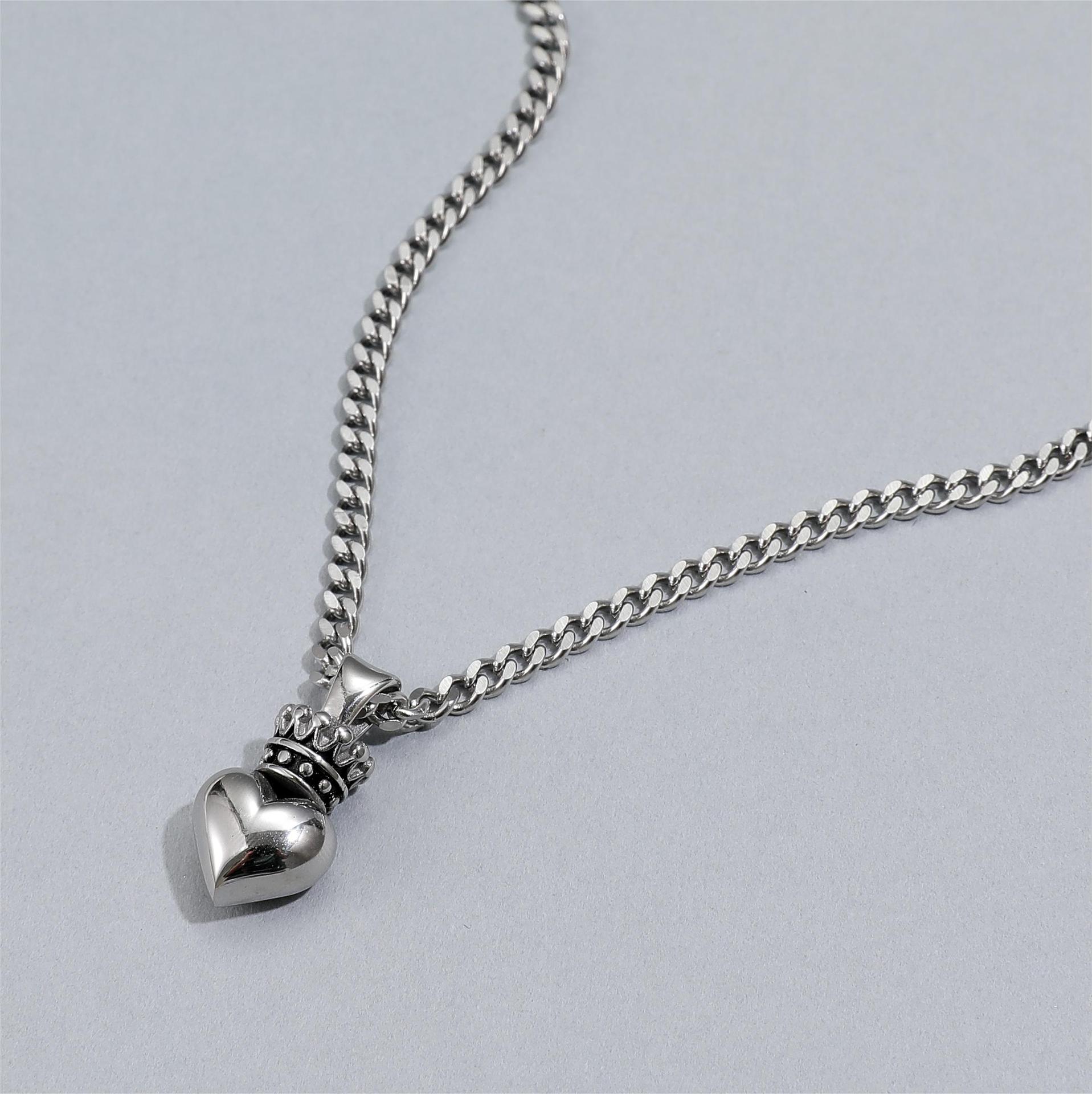 Daily, Street Occasion Titanium Steel Material Hip-hop Heart Shape Crown Titanium Steel Pendant Necklace