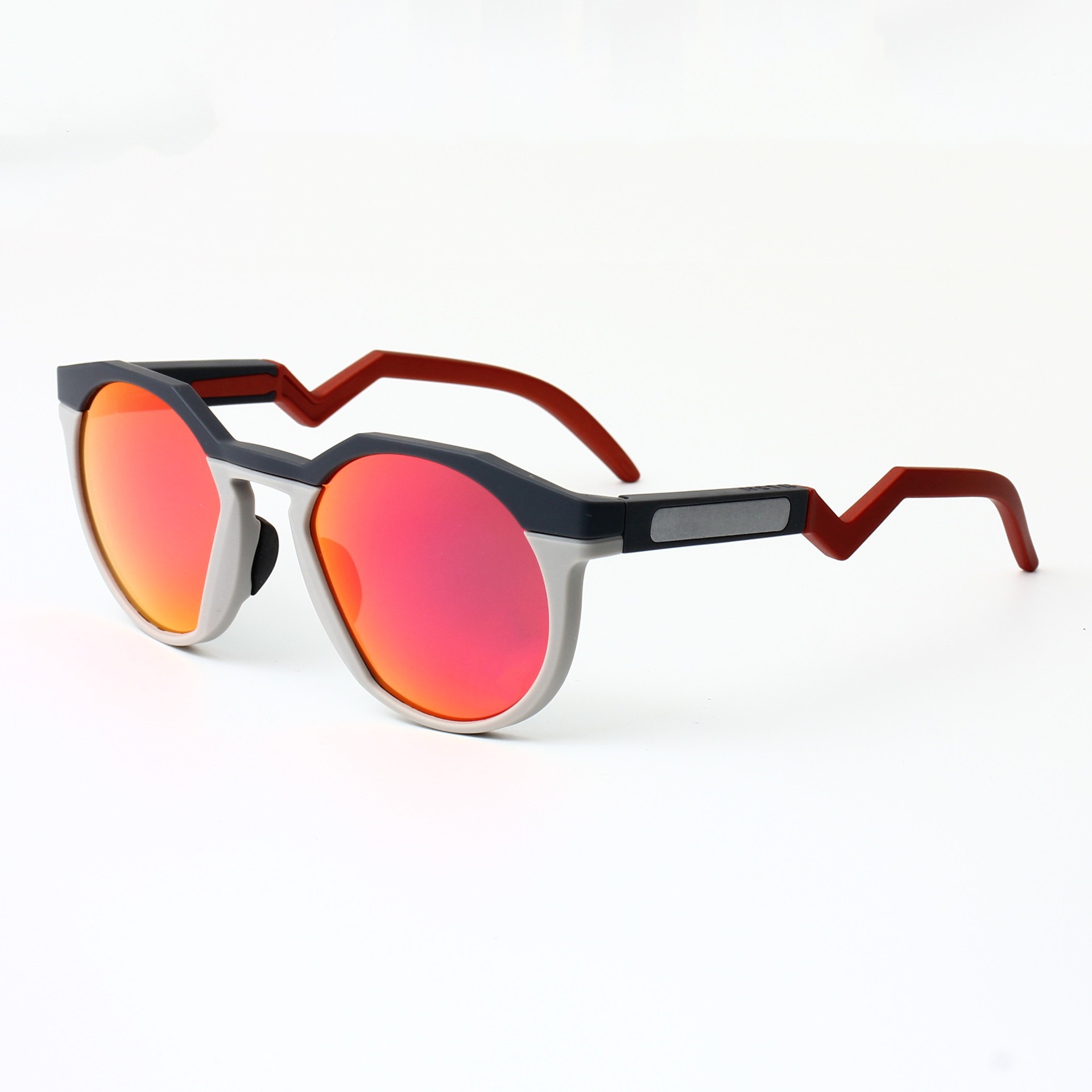 Retro travel square sunglasses for men and women for traveling