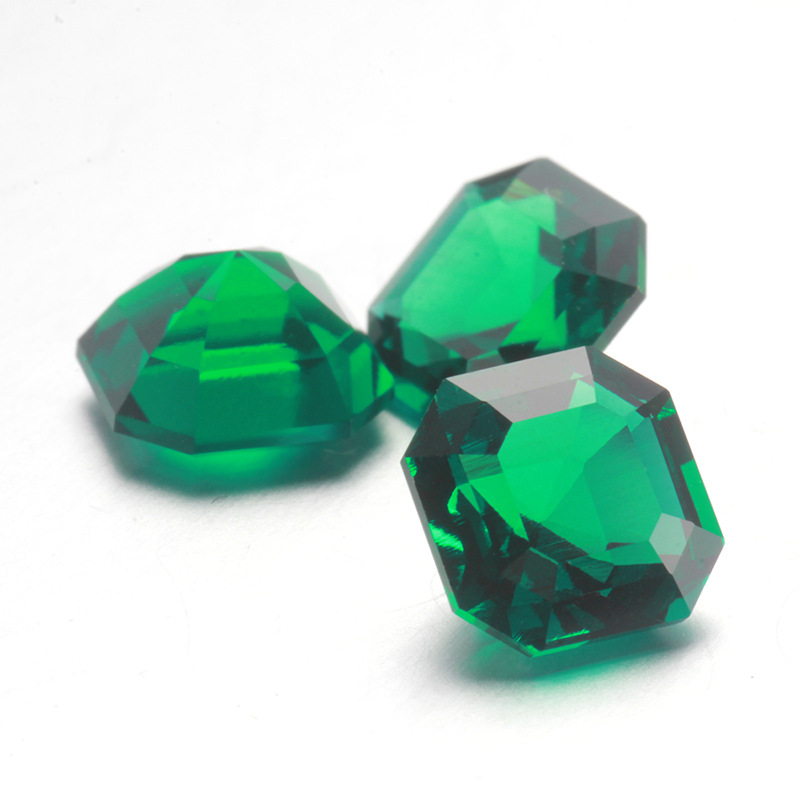 5g Weight Ornaments Home Textiles & Decor Type Lab-grown Gemstone Material Tower, Solid Color Pattern Emeralds Color 1 Piece Lab-grown Gemstone Lab Created Gemstones 3