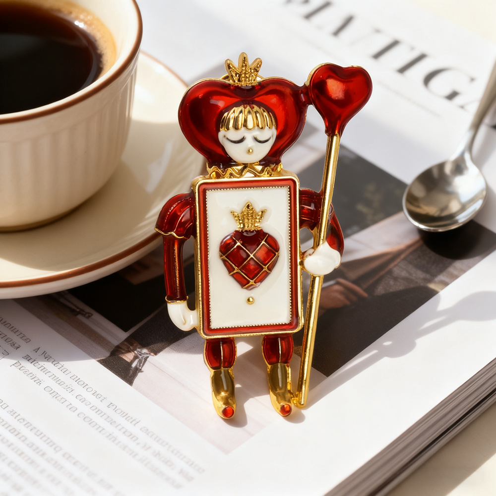 Christmas Creative Retro Alloy Enamel Spade Soldier Badge Brooch Fashionable and Stylish Unisex Clothing Brooch