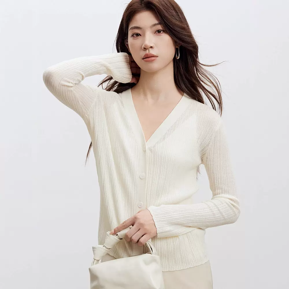 精纺羊毛V领针织开衫女竖坑条小个子短外套2026春季新款女装上衣