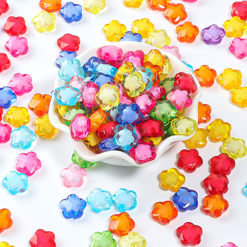 Acrílico color Pearl zhongzhu dibujos animados estrella de cinco puntas amor agujero recto cuentas DIY cadena de teléfono móvil accesorios de joyería de pulsera