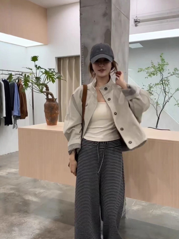 韩版立领夹克外套女2025秋新款百搭宽松显瘦时尚设计感小个子上衣|undefined