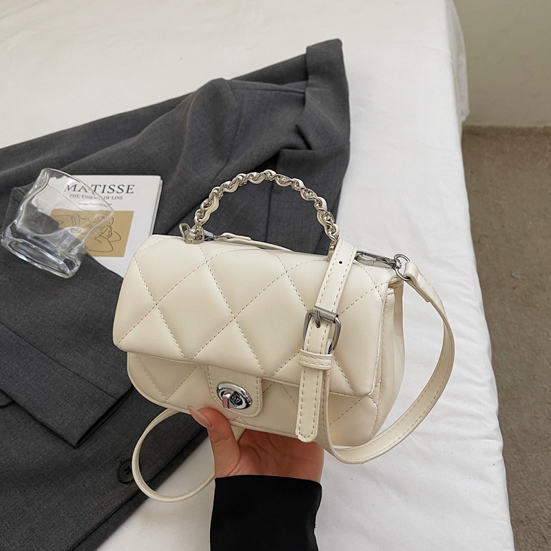 Bolso diagonal simple 2025 moda femenina todo fósforo Lingge fragante bolso de mensajero verano nuevo estilo pequeño bolso cuadrado pequeño
