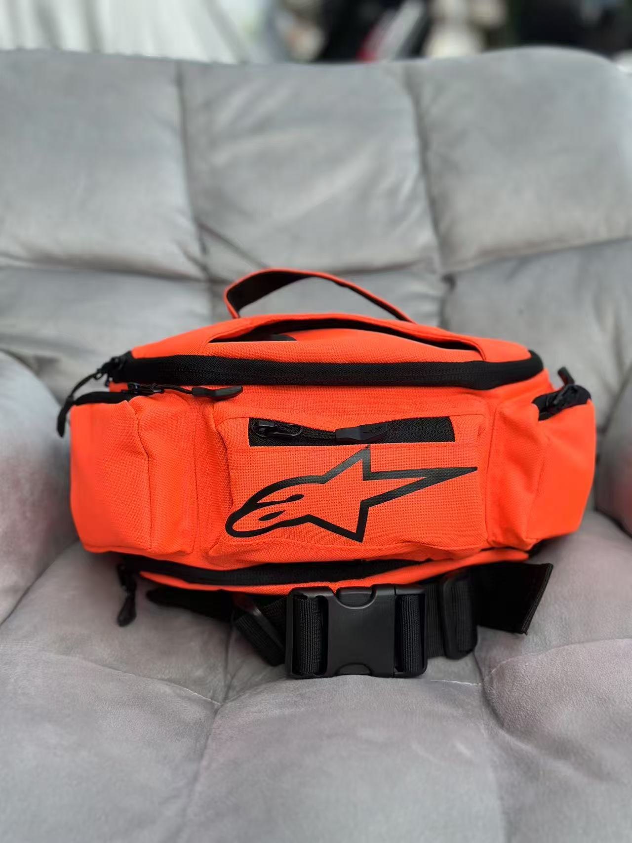 인기 있는 오렌지 탑(레이저/워셔블 라벨/ykk 지퍼)