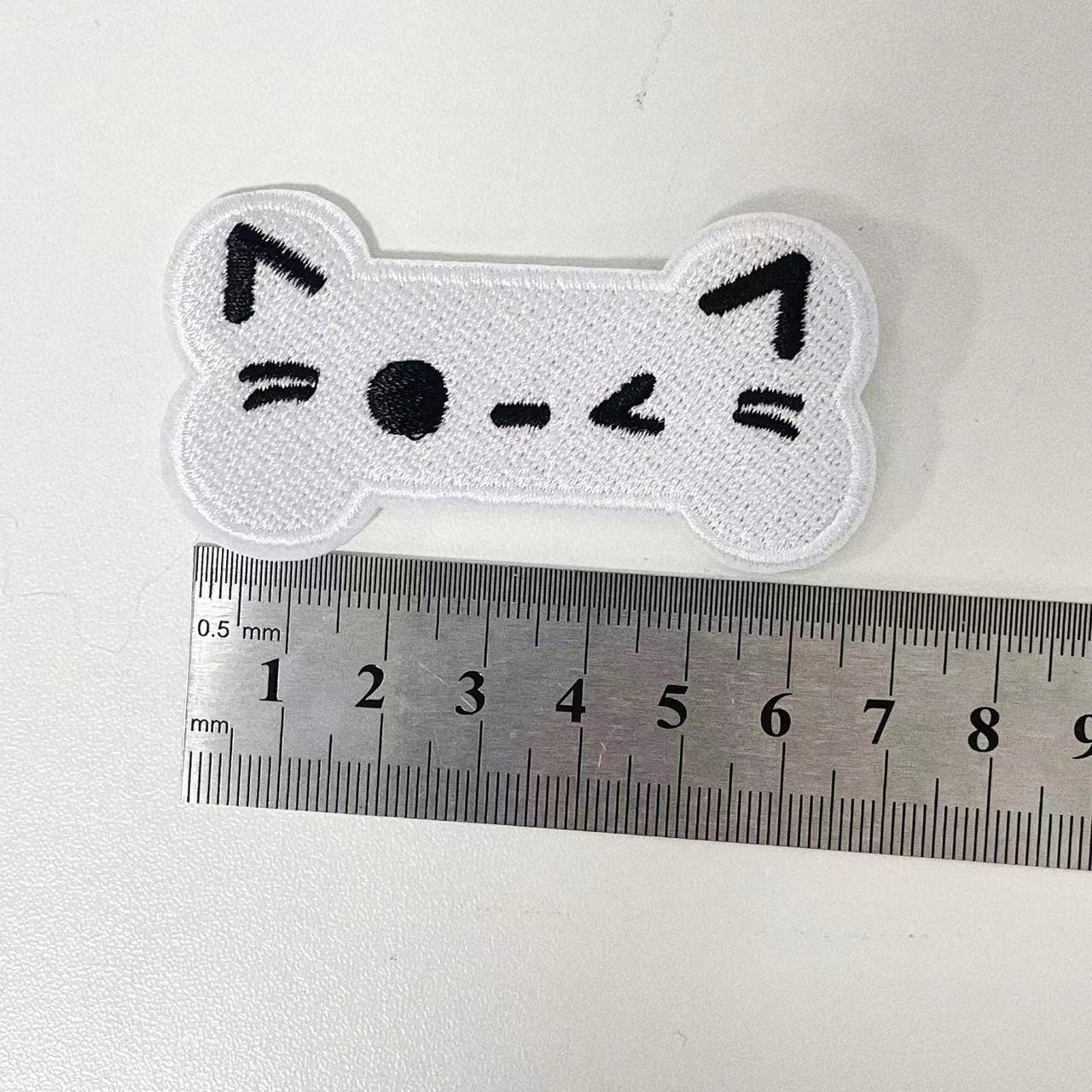 윙크야옹 뼈 천 스티커