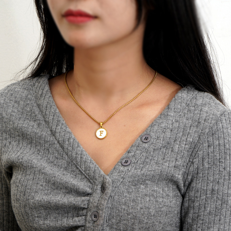 Fashion Letter Titanium Steel Plating Inlay Shell Pendant Necklace 1 Piece
