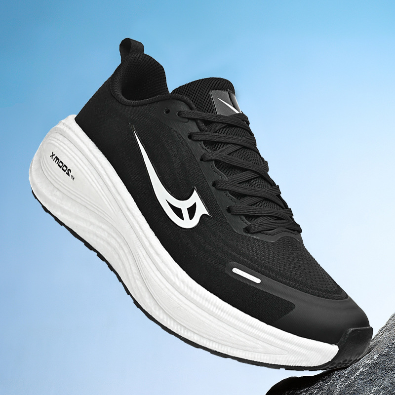 Zapatos de carrera de primavera y otoño superligeros de carbono transpirables de absorción de choque zapatos deportivos de suela suave antideslizante para estudiantes zapatos de carreras especiales ligeros