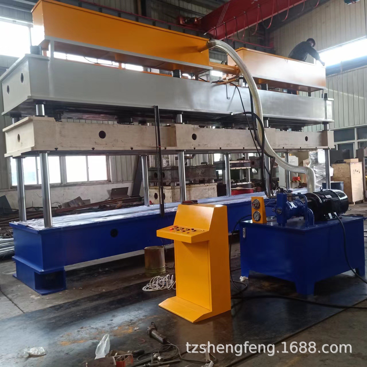 360吨7米八柱液压机  复合新材料压装机 可定做生产 质量保证