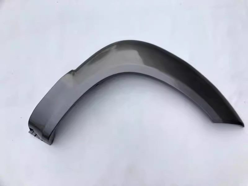 Xian generation old new Tucson door trim wheel eyebrow door panel door trim strip large surround with paint boutique