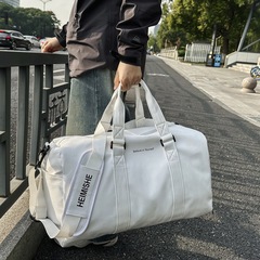 男性の手提げ旅行バッグPU皮質防水斜め掛け運動フィットネスバッグ男性短距離出張旅行荷物バッグ