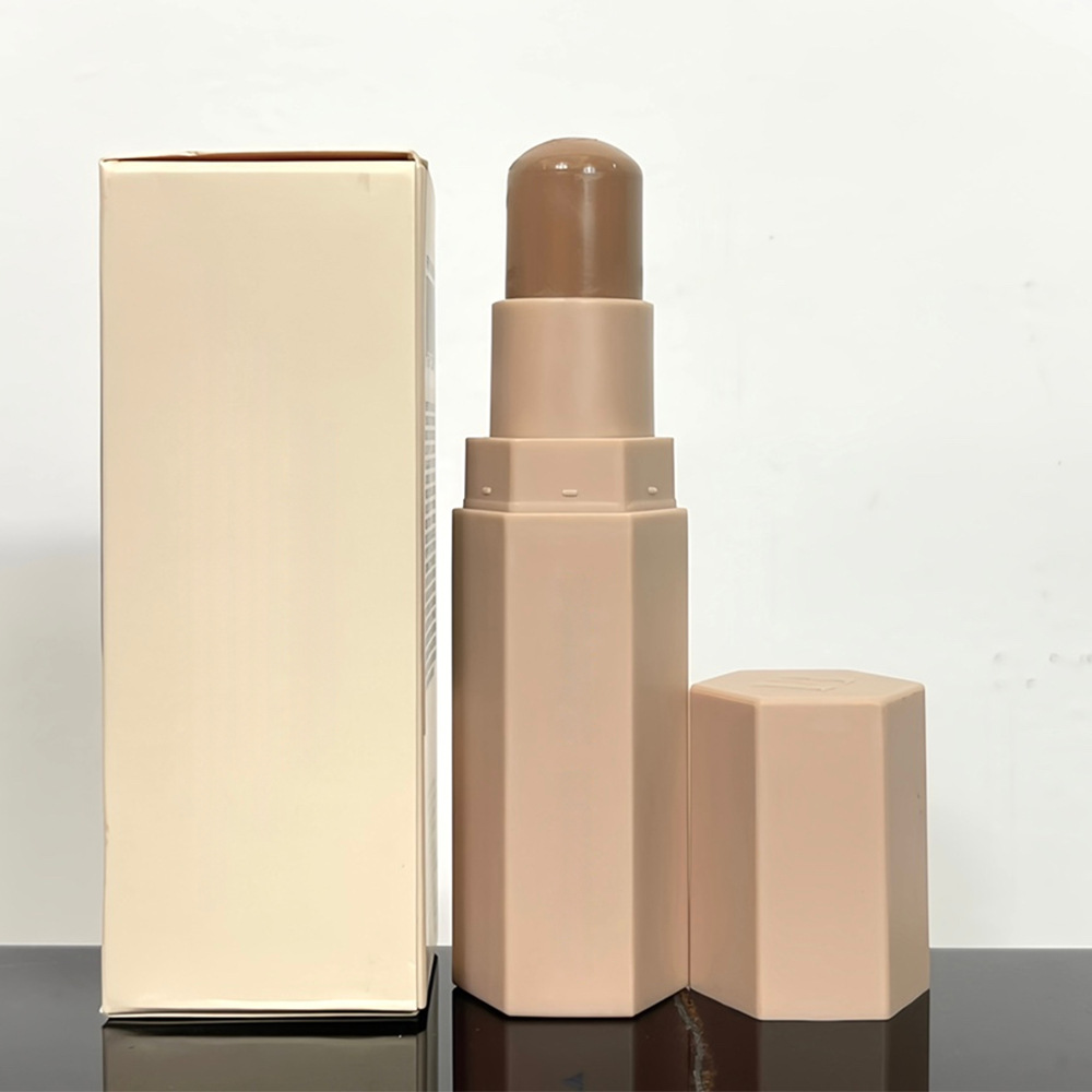 Brillo labial transfronterizo Rihanna HOW MANY CARATS
