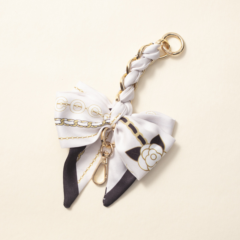 화이트 9 보우 연장 체인 17cm