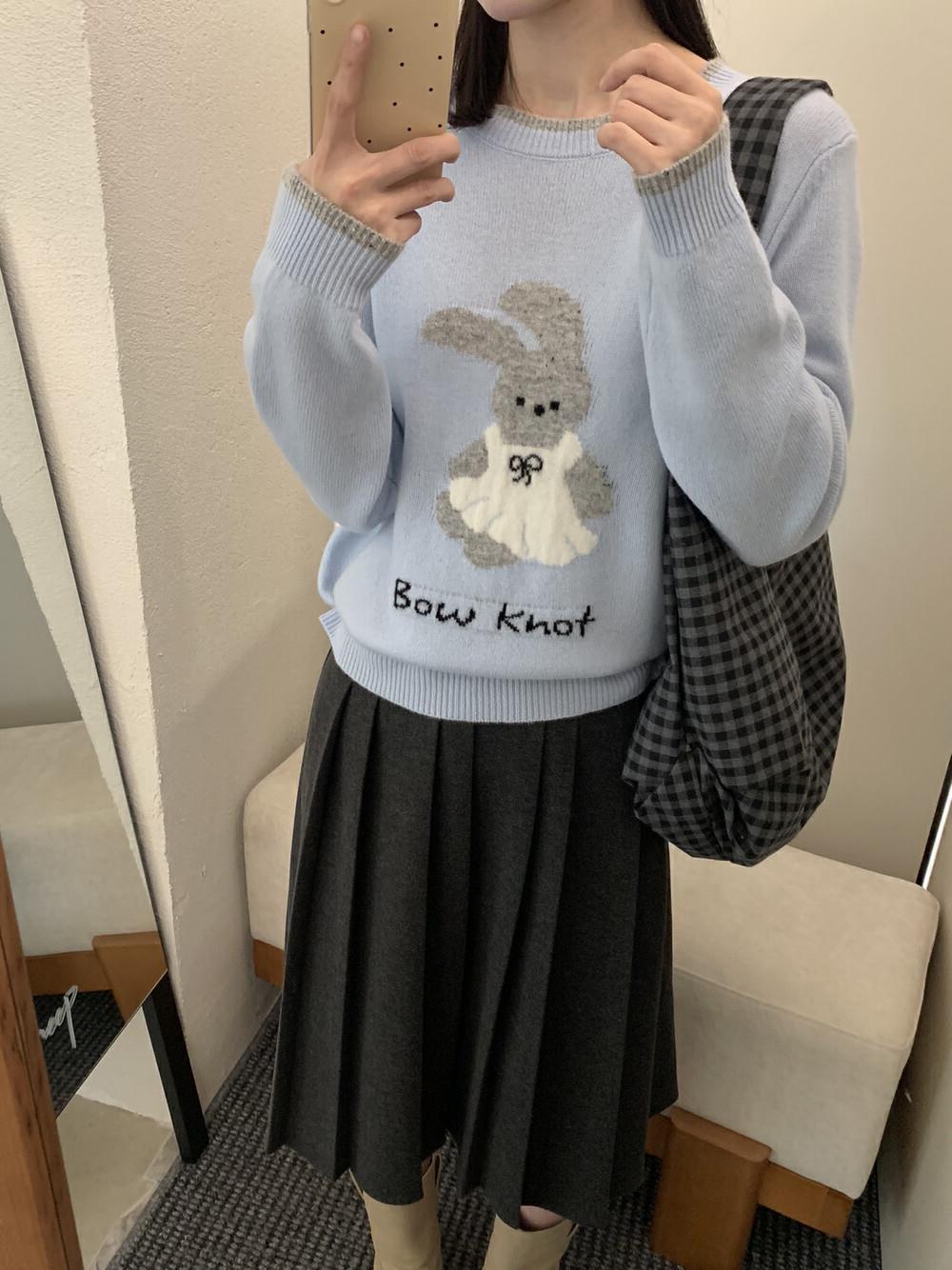 Woolen cute sweater