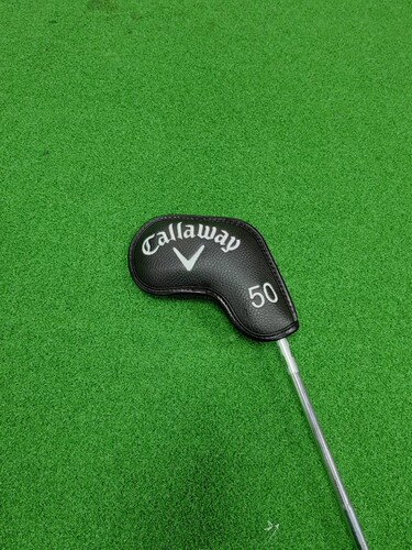 Callaway Golf Club Covers: Iron Covers, Sand Wedge Covers, and Pitching Wedge Head Covers with Magnetic Closure