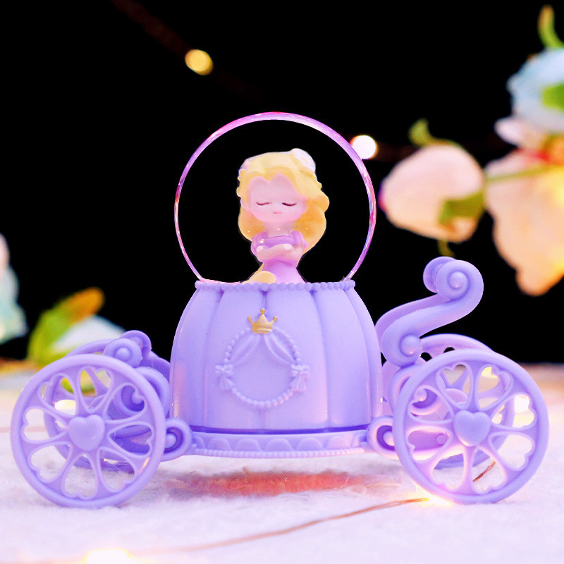 漫画のロリータの女の子の車のライトの雪の音楽のイルミネーションの水晶のボールのオルゴールの子供の学生の贈り物の卸売り|undefined
