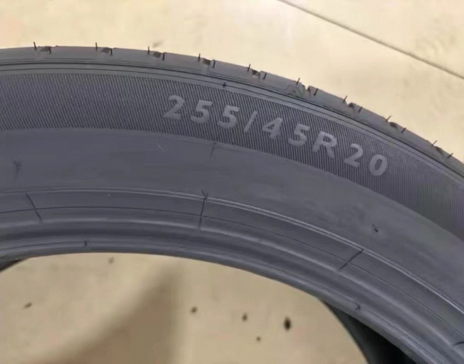 Dunlop tires 155 205 235 245 255 265 295 brand new 15 19 20 21inch