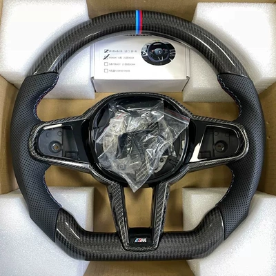 Suitable for BMW M4: Steering wheel