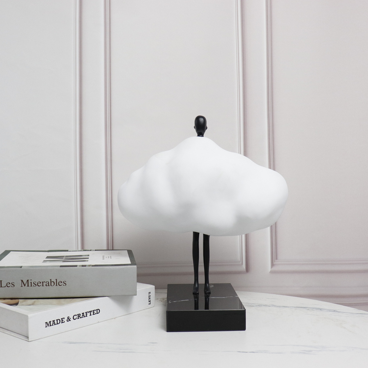 Creative white metal decorations for home use
