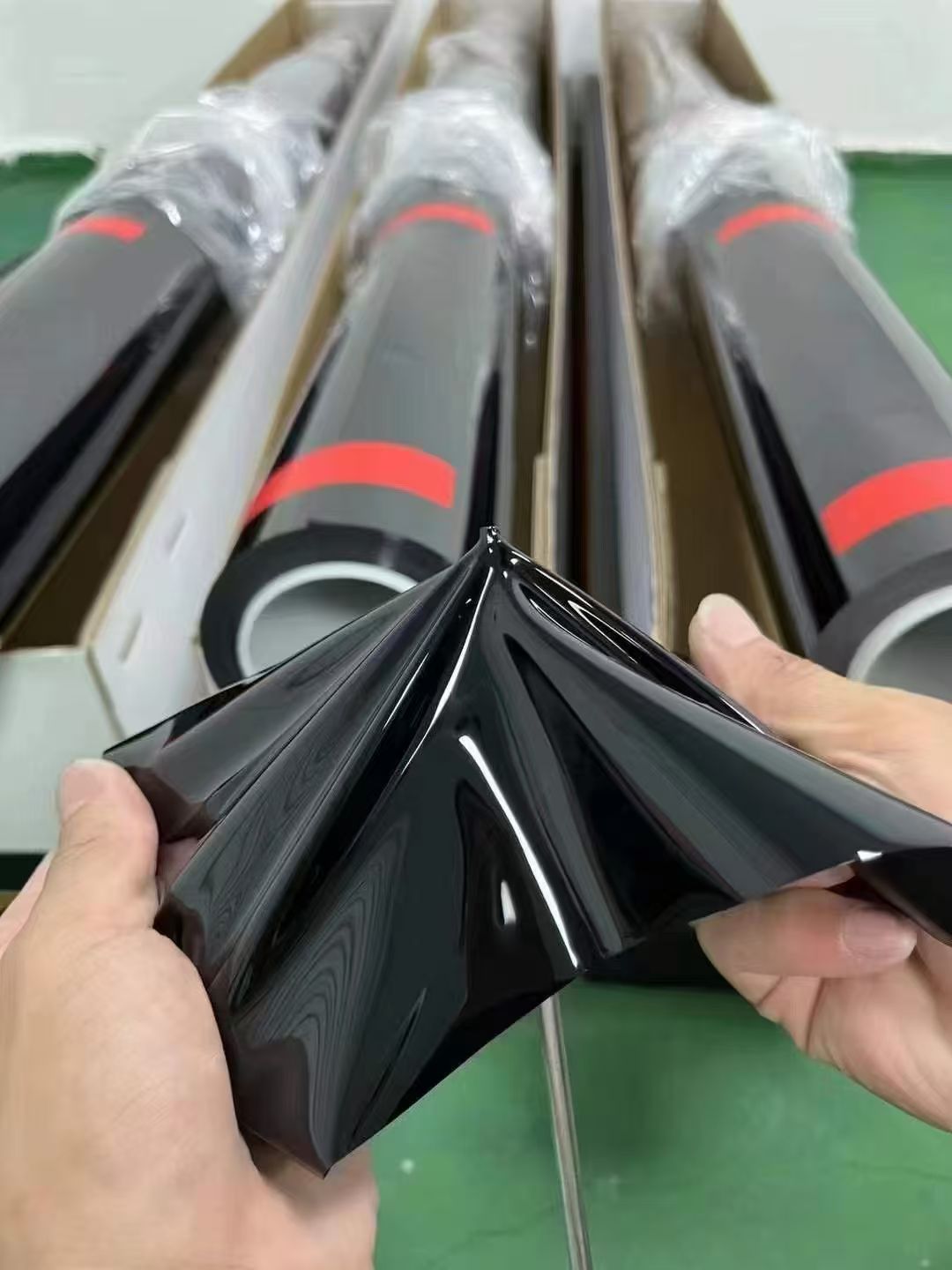 Tpu Super Bright Piano Black Car Color Changing Film Bright Black Full Car Color Changing Film Paint Car Clothing Protective Film with Repair