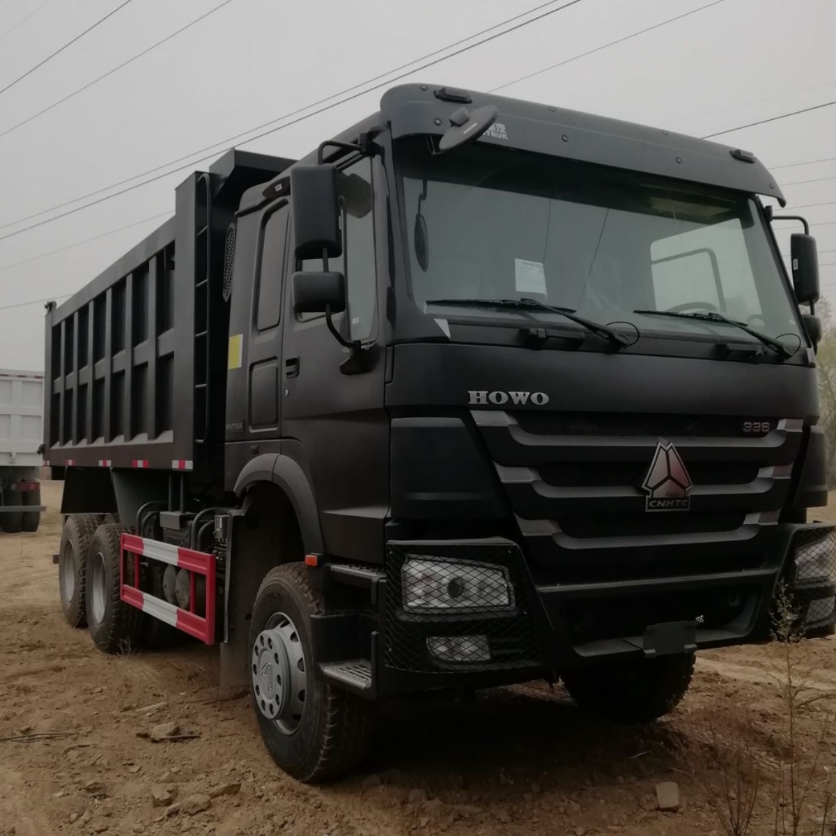 全新出口陕汽德龙汕德卡重汽豪沃6*4双桥自卸车18953179826