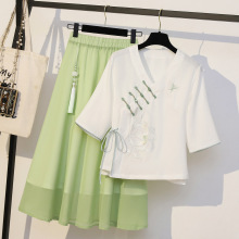 8382#新款春新款国风复古文艺女装茶服改良v领刺绣上衣套装中袖