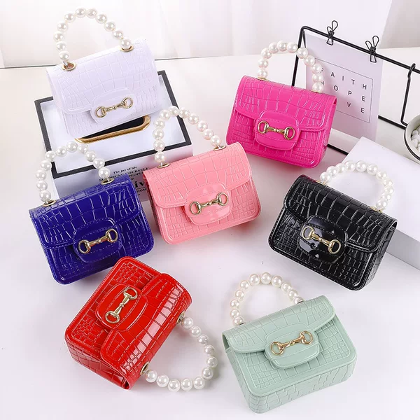 Factory Spot Women Shoulder Handbag Women Fashion Pearl Chain Portable Mini Crossbody Small Bag Jelly Bag