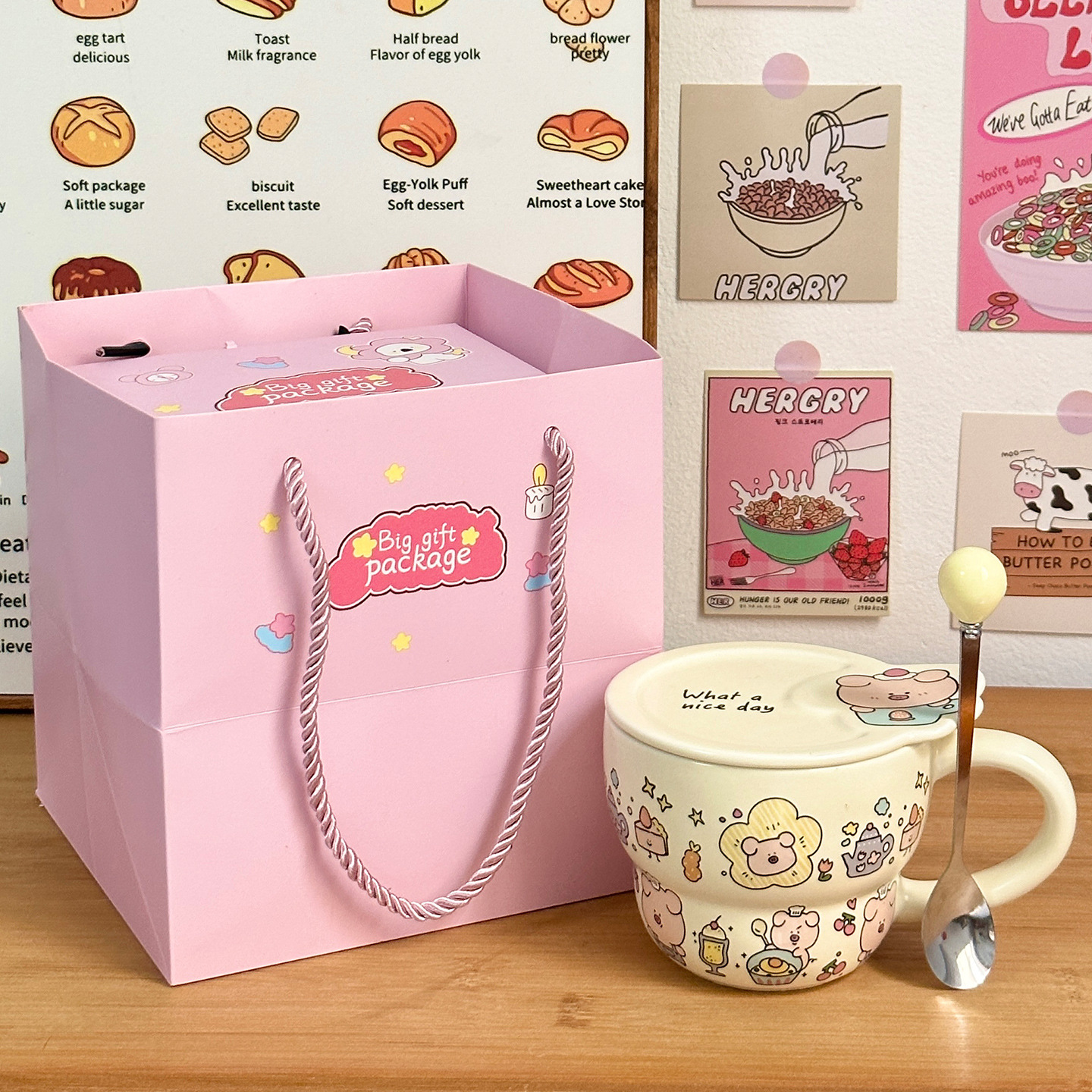 Taza de cerámica Taza con tapa Taza de agua para niñas de alto valor Regalo de cumpleaños en casa Regalo de mano Taza de café de pareja