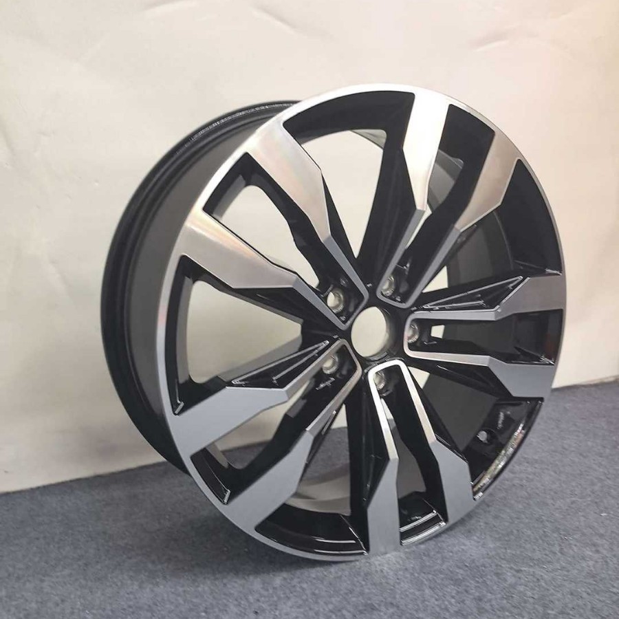 Suitable for Volkswagen T-Roc 18inch original car style wheel rims, brand new 18*7J ET:45